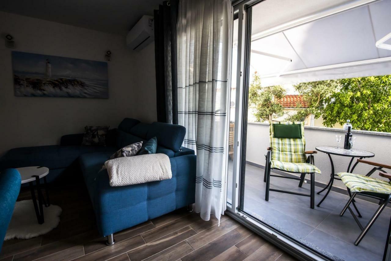 Blue Pearl Apartment Rogoznica  Eksteriør billede