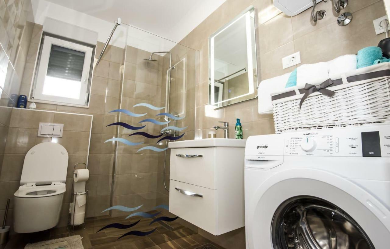 Blue Pearl Apartment Rogoznica  Eksteriør billede